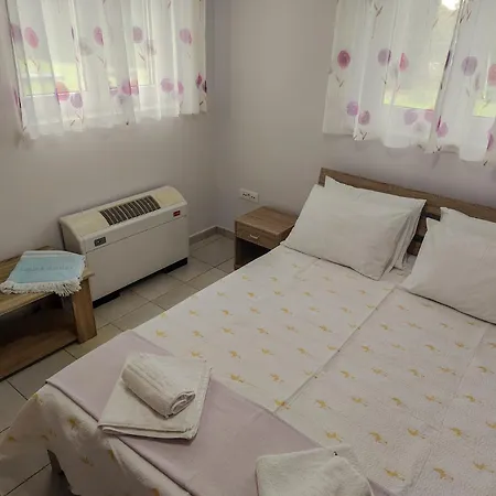 Sea Breeze Ena Apartment Korakochori