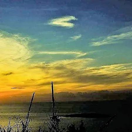 Sea Breeze Ena Apartamento *