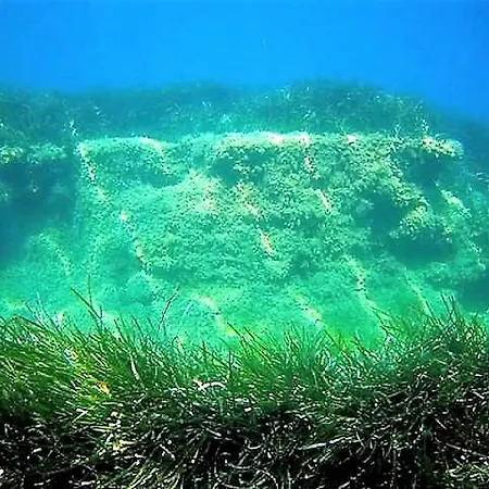 Sea Breeze Ena * Korakokhórion