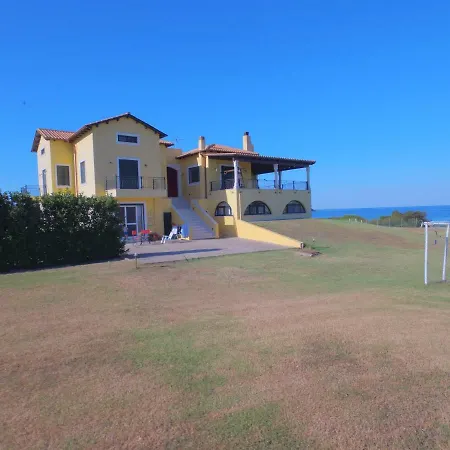 Apartment Sea Breeze Ena