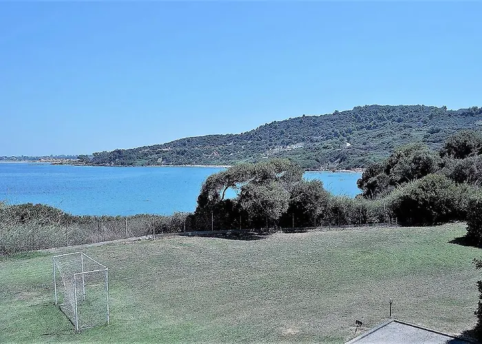 Apartment Sea Breeze Ena